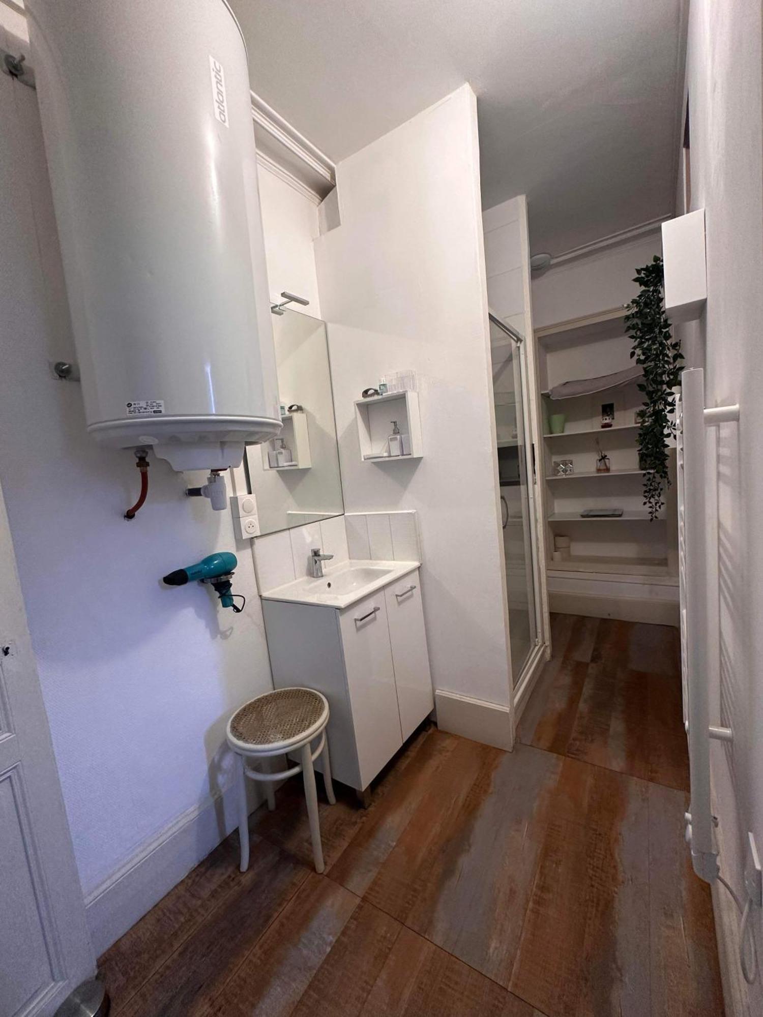 Le Compostelle Apartment Issoudun Exterior foto